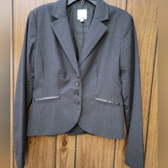 Halogen 4 button grey Plaid Blazer with back Peplum & faux pockets size … - Picture 3 of 12